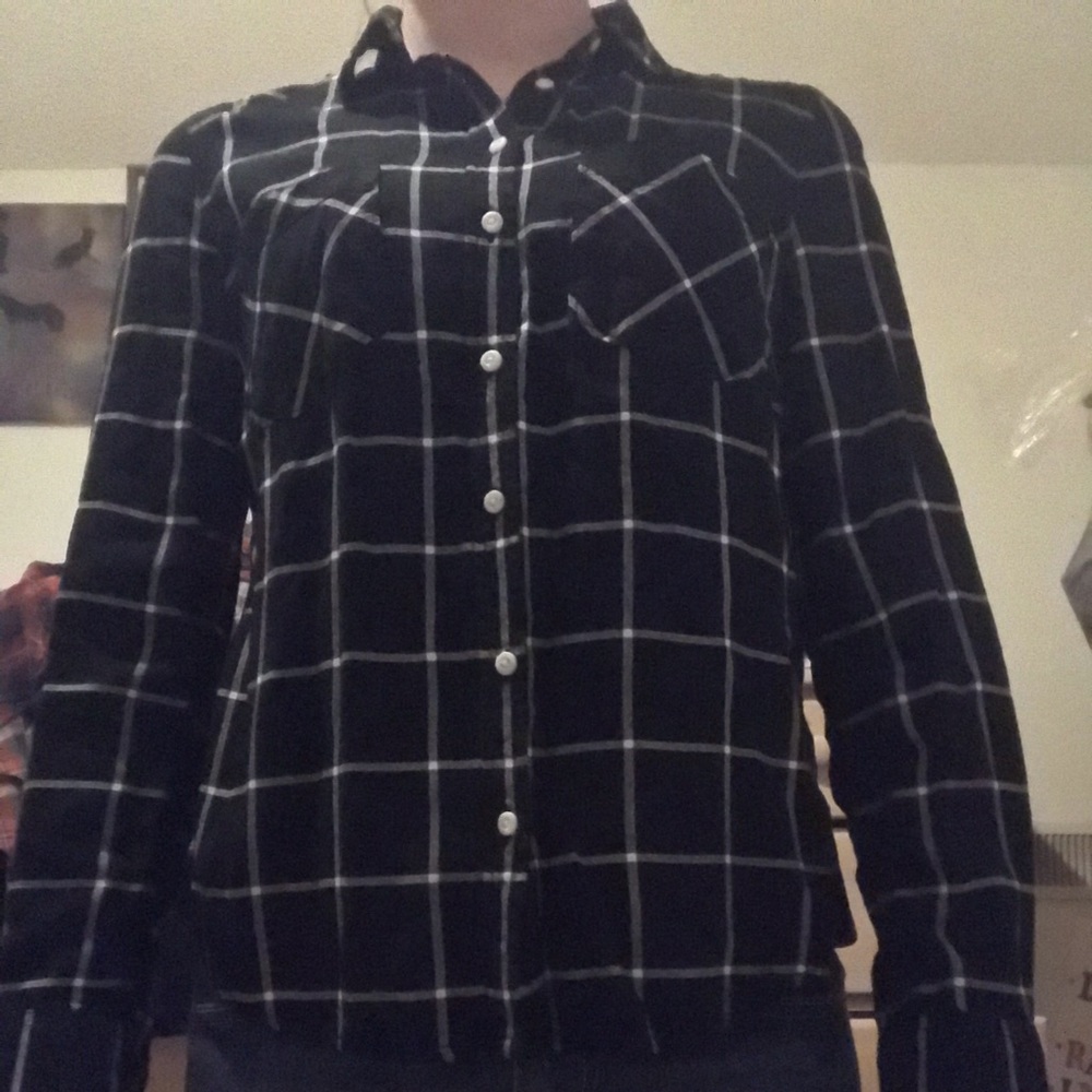 Cute button up top